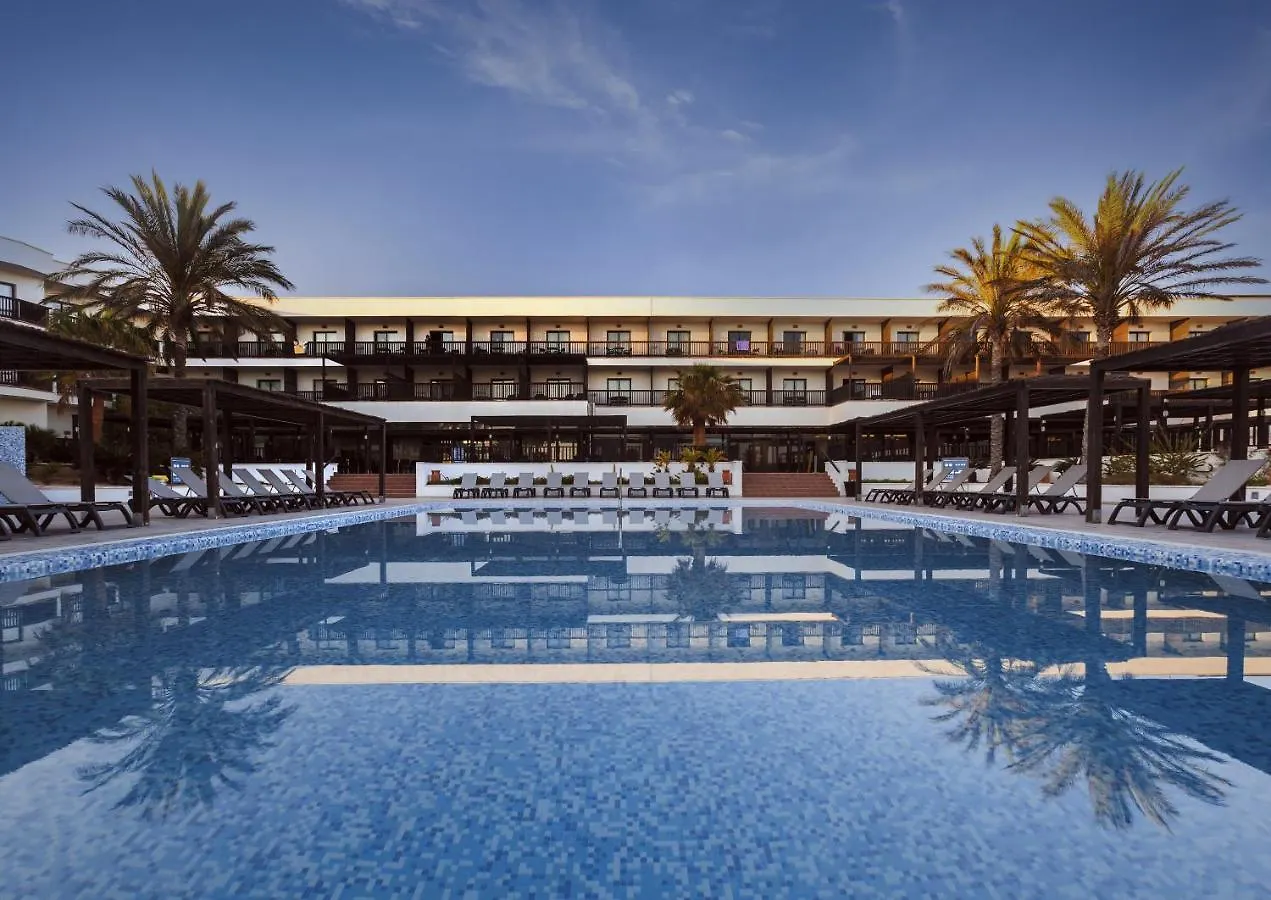 Отель Barcelo Cabo De Gata Ретамар