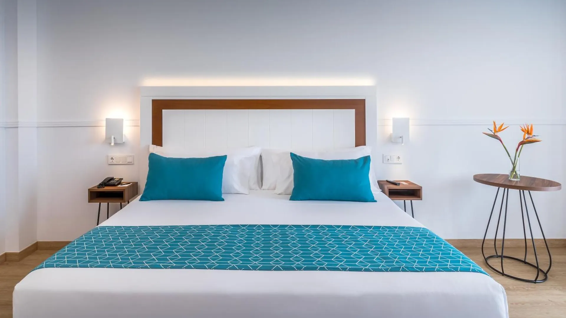 Отель Barcelo Cabo De Gata Ретамар