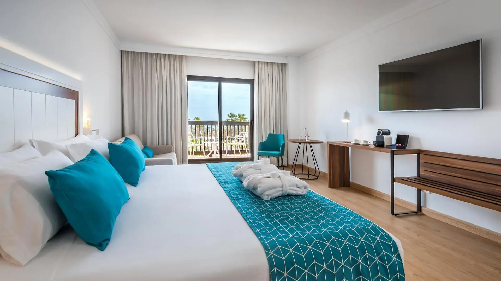 Отель Barcelo Cabo De Gata Ретамар